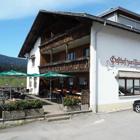 & Zur Taube